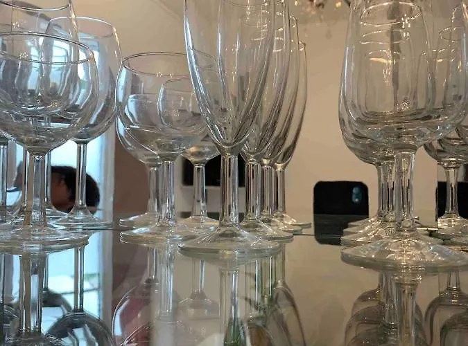 Secret Garden Apartment *